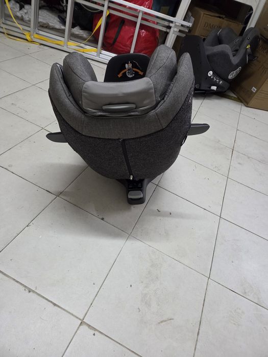 Cadeira auto Cybex c/ base rotativa 360⁰