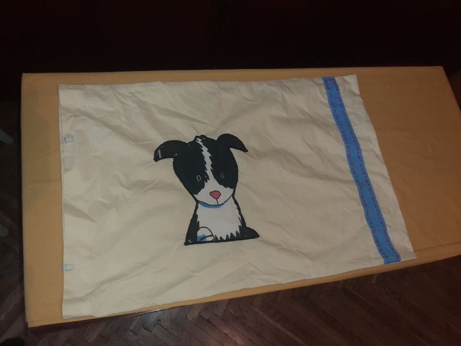 Продам собачку маленькую