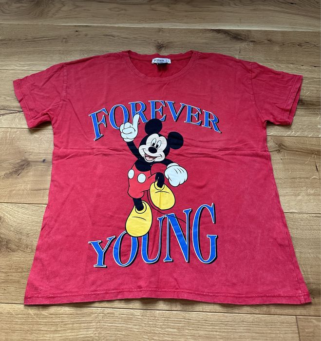 T-shirt stradivarius