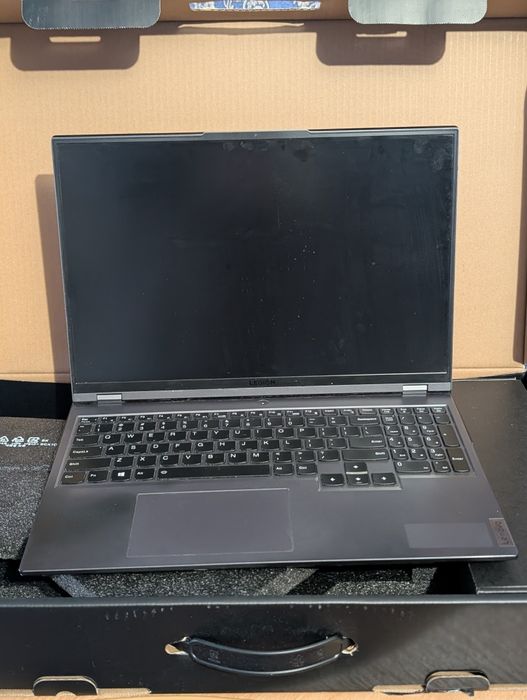 Lenovo Legion 5 Pro 16ACH6 (82JS003FPB]