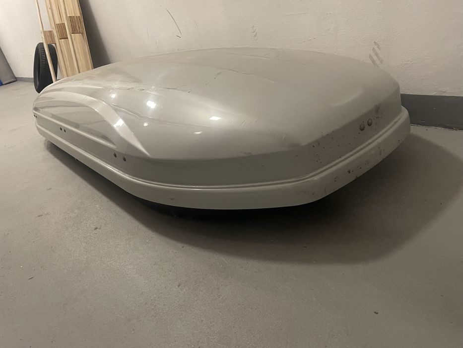 Kufer na dach box