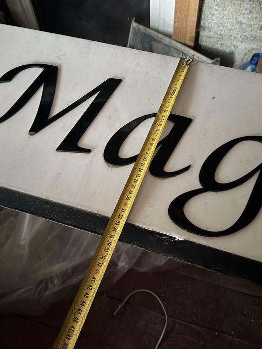 Рекламна вивіска лайтбокс реклама світлова