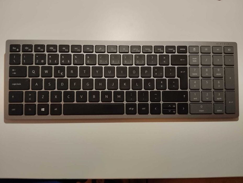 Teclado Wireless DELL KM7120W PT Cinzento Titânio (NOVO)