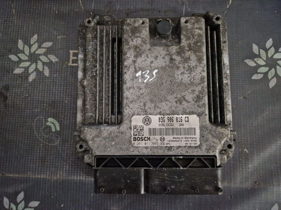 Centralina usada BOSCH 03G 906 016 CD VW TOURAN 1.9 TDI 105CV