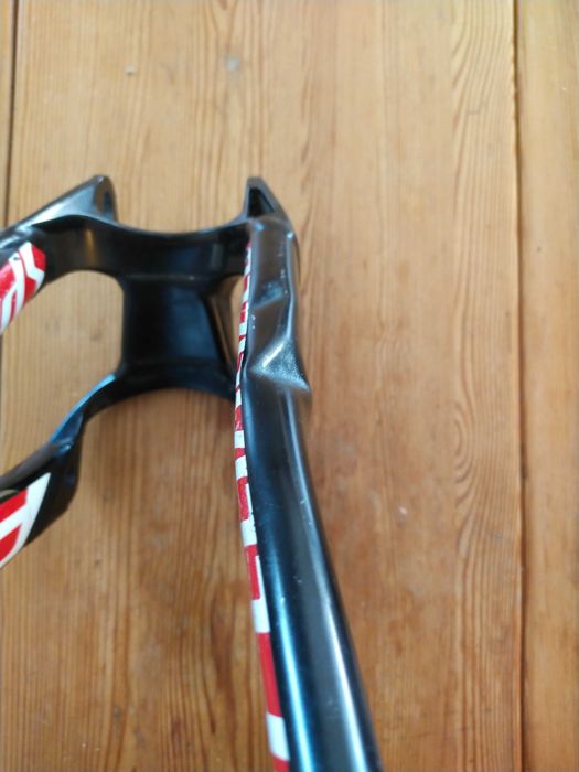 Wahacz Specialized Demo 8 2013 , 150x12mm 26"