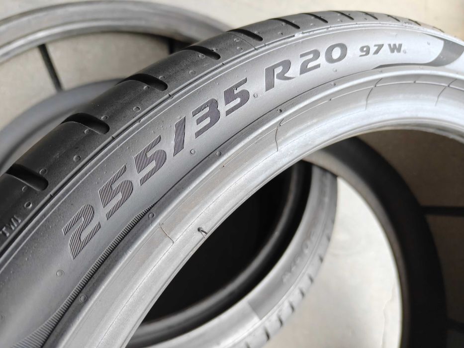 2шт r20 255/35 97W шини Pirelli PZero PZ4 з обезшумкою