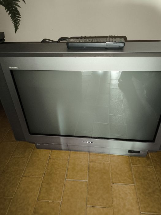 Televisão Sony Trinitron kv-28fx60e