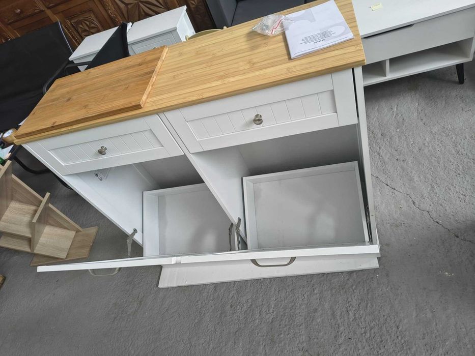 Szafka kuchenna wolnostojącaz 2 szufladami i uchylnymi drzwiczkami