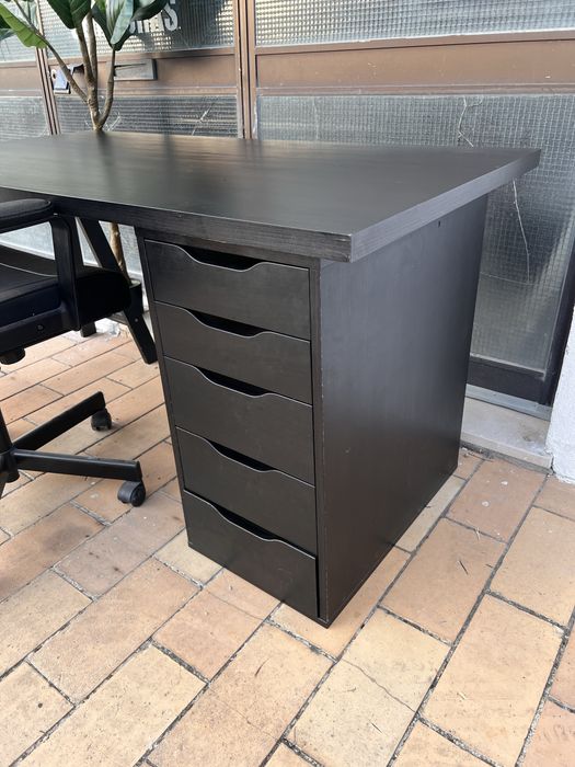 Secretária ikea