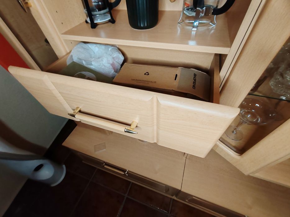 Móvel de sala em cor bege