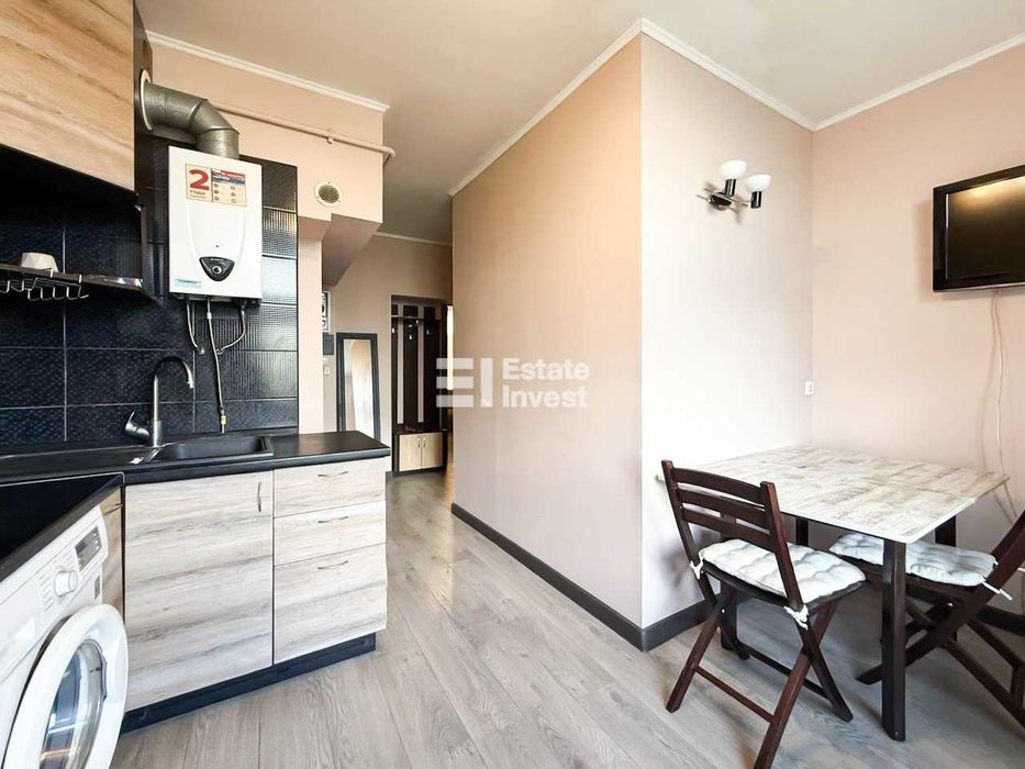 Продам 2 кімн. квартиру по вул. Металіста, 10