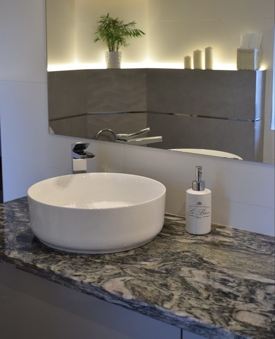 Blatu kuchenne granitowe schody parapety kominki stoly