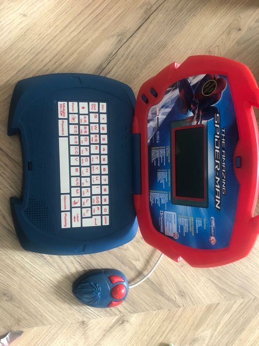 Laptop edukacyjny Clementoni , spiderman