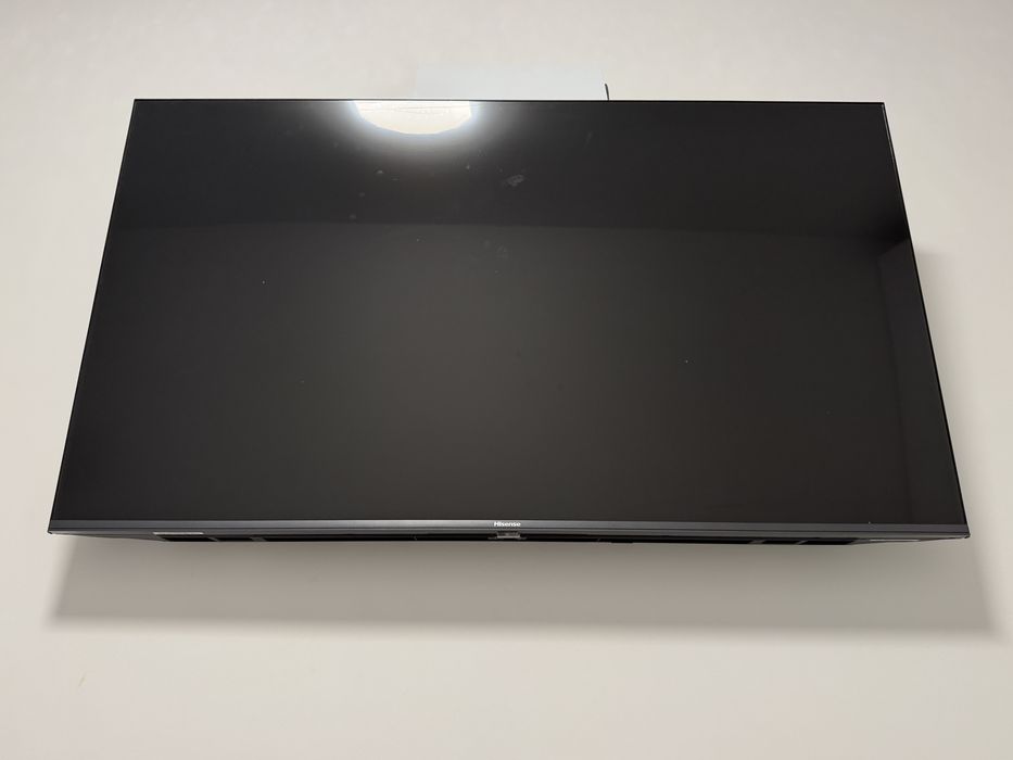 Терміново Продам Телевизор Hisense 50A7NQ 50" QLED 4к