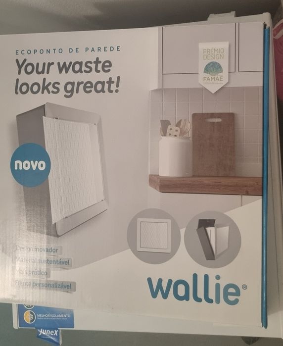 Ecoponto de lixo parede