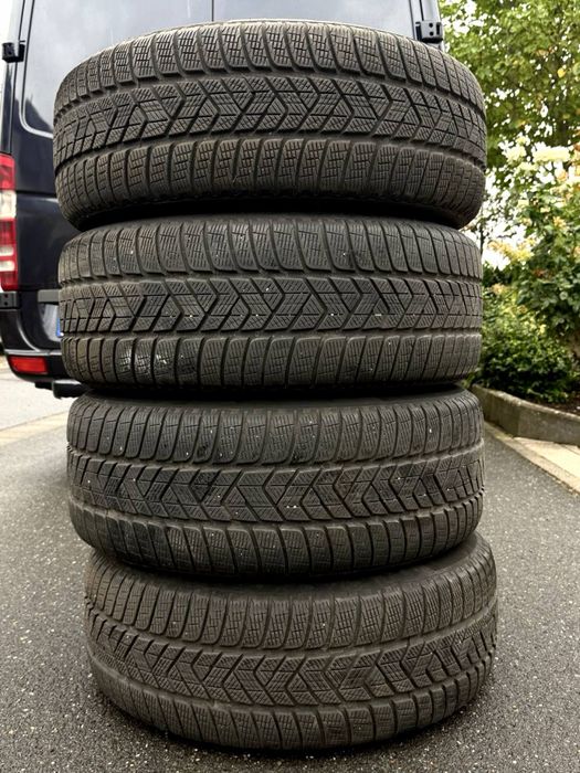 Шини Резина 235.55 R19 Pirelli Зима 24 рік