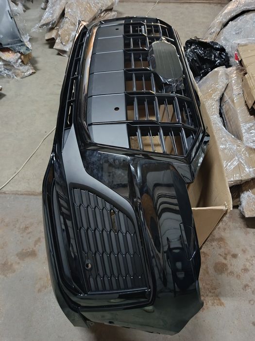 Б/У оригінал бампер передній в зборі  AUDI Q7 2021-2023