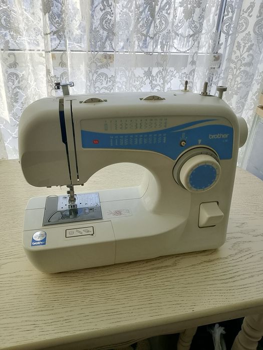 Швейна машина Brother (вживане, в гарному стані)