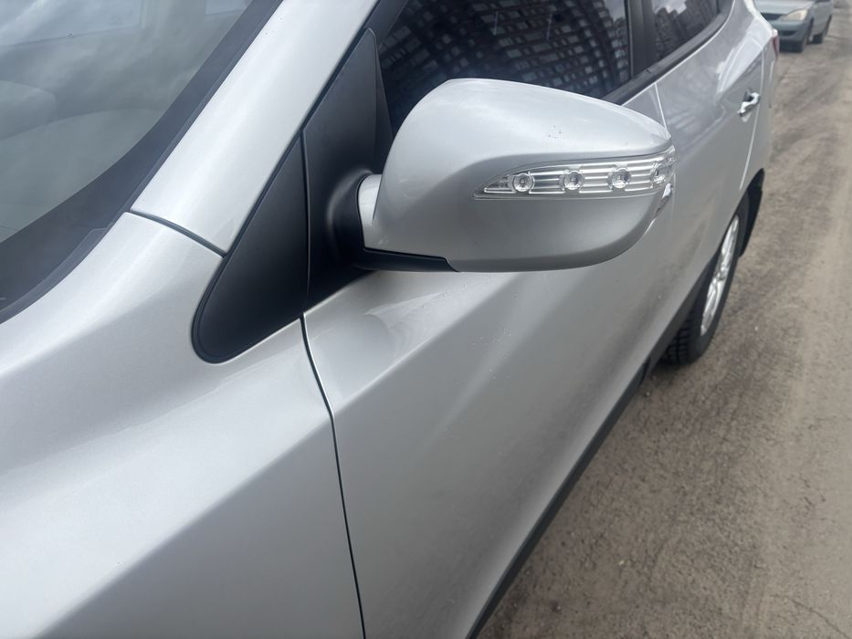 HYUNDAI IX35 ідеальний стан