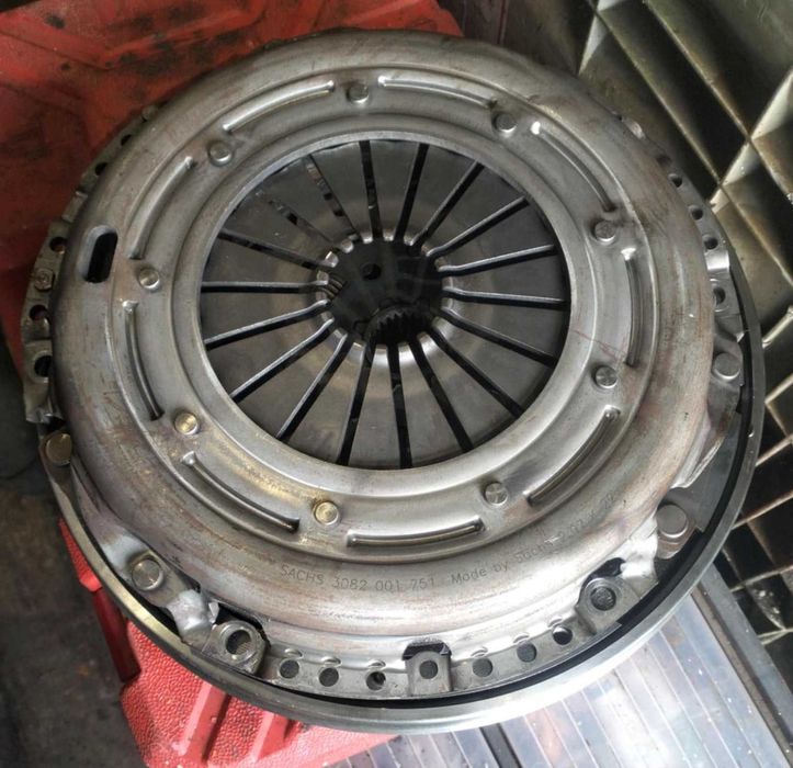 sprzęgło kompletne dwumas ford c-max, focus mk2 Mazda 1.6 hdi 2.0 tdci