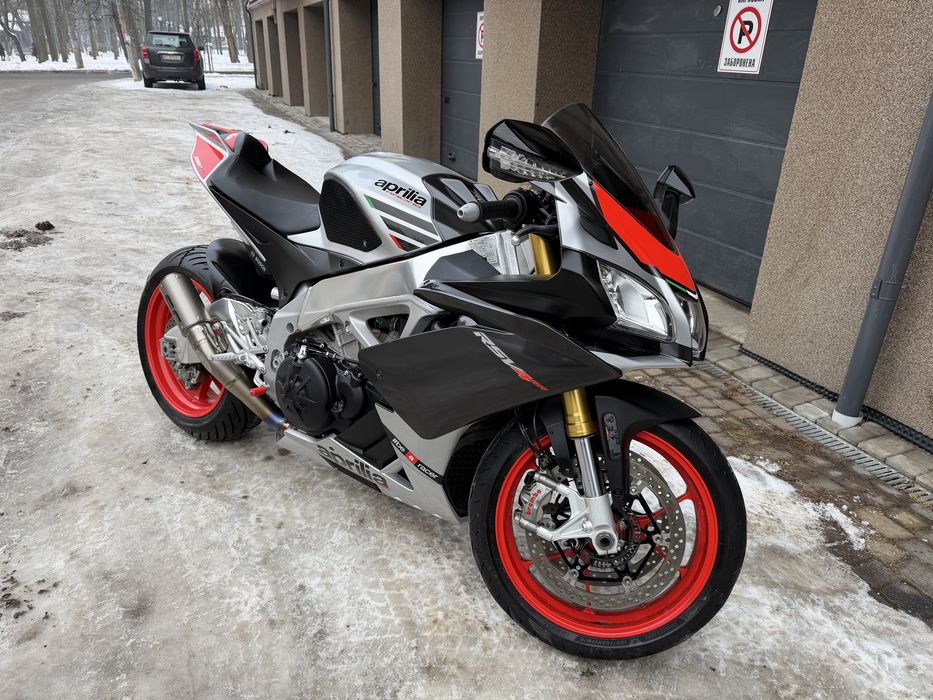 Aprilia RSV4 1000 rr Свіжо пригнаний На реєстрації