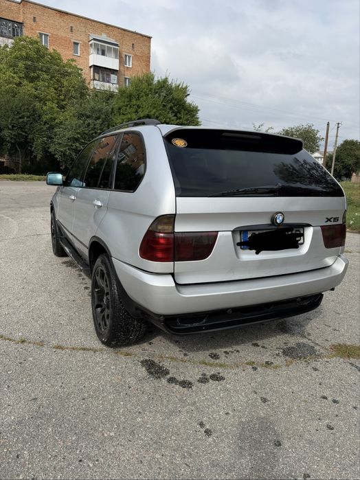 Авто БМВ Х5 3,0Дизель