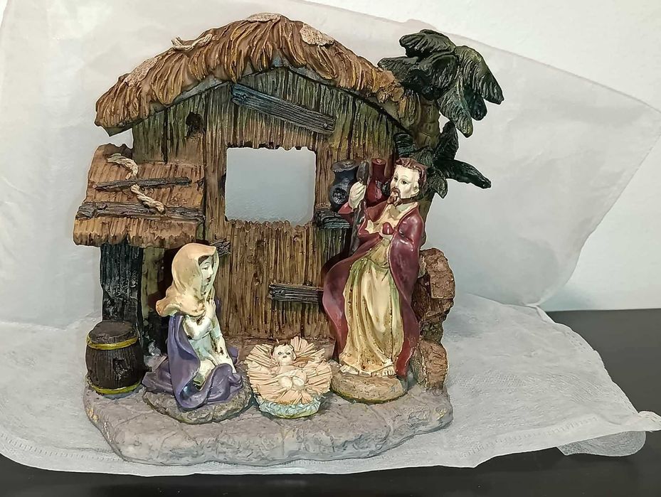 Bonito presépio - excelente estado
