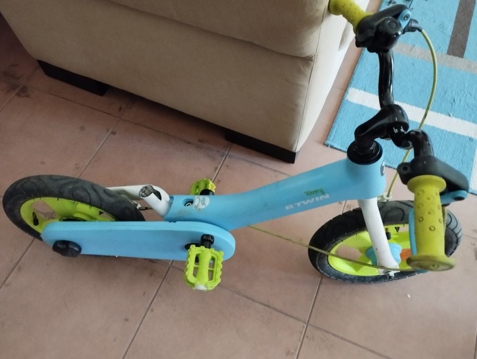 Bicicleta usada para crianças