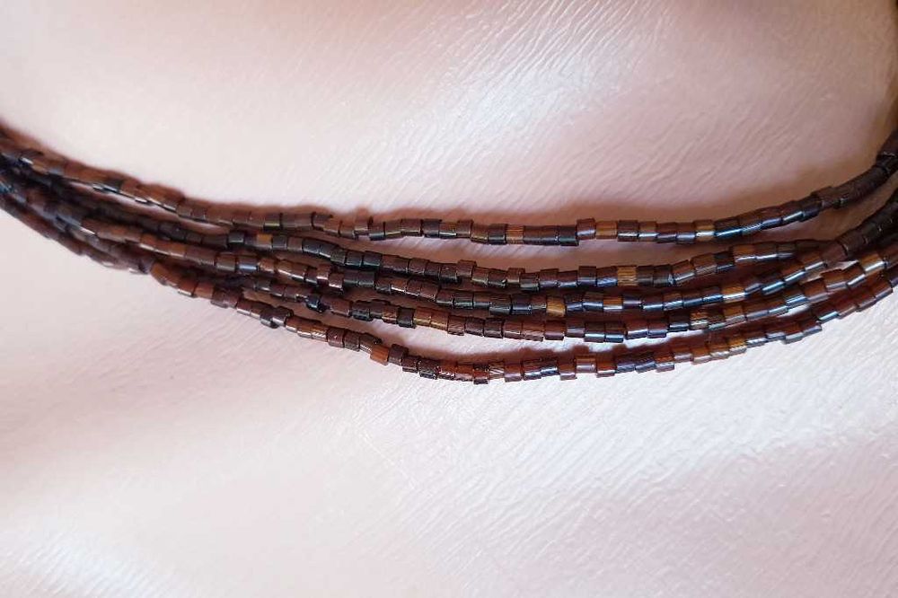 Naszyjnik z koralików Brązowo bursztynowa sieczka 5 w 1