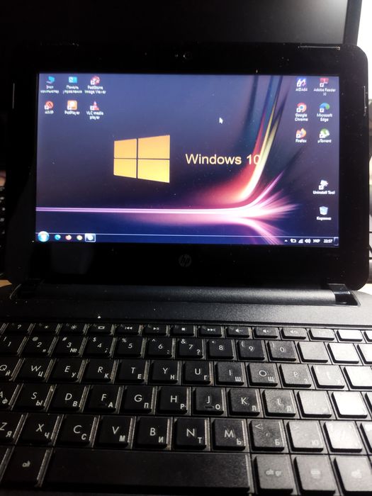 Нетбук HP Mini 110-3100