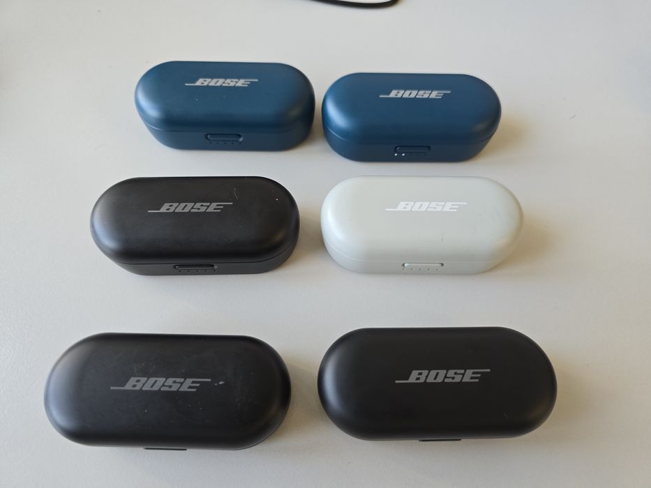 Продам Вose Sport Earbuds - оригінальні бездротові Bluetooth навушники у зарядному кейсі
