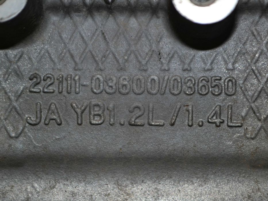 Głowica HYUNDAI KIA 1.2 16V  G4LA