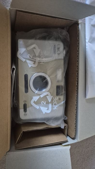 Фотоапарат Olympus Go 100