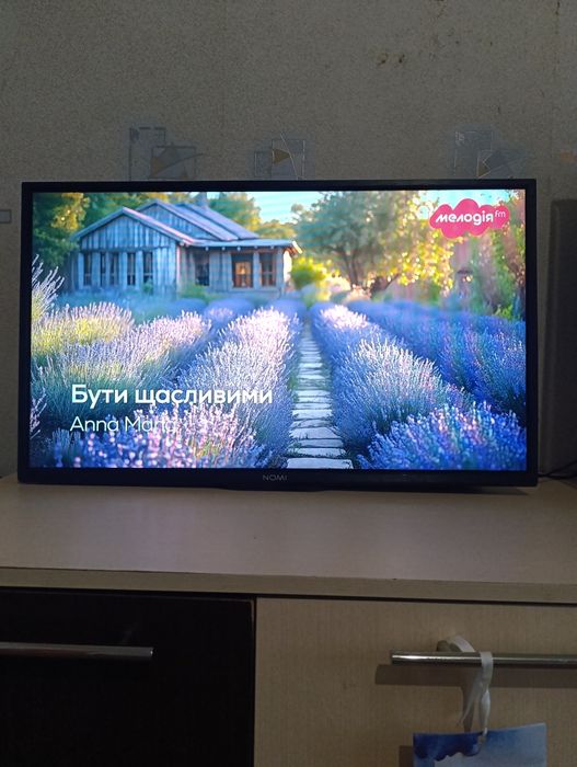 Телевизор NOMi 32 дюйма