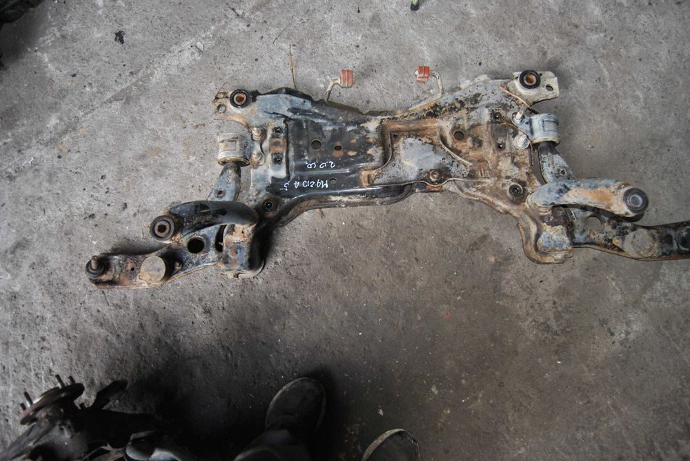 Sanki kołyska silnika Mazda 5 2.0 D 2007r