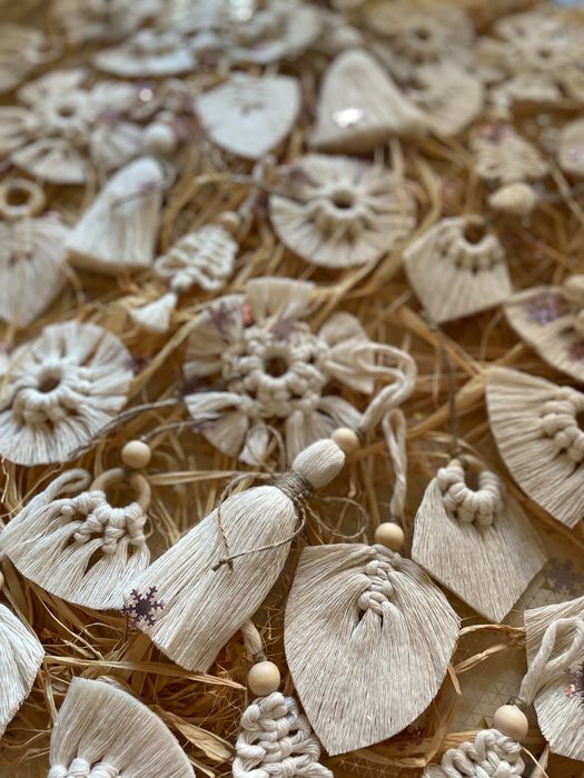 Brelok breloczek świąteczny święta zawieszka makrama Boho handmade nud