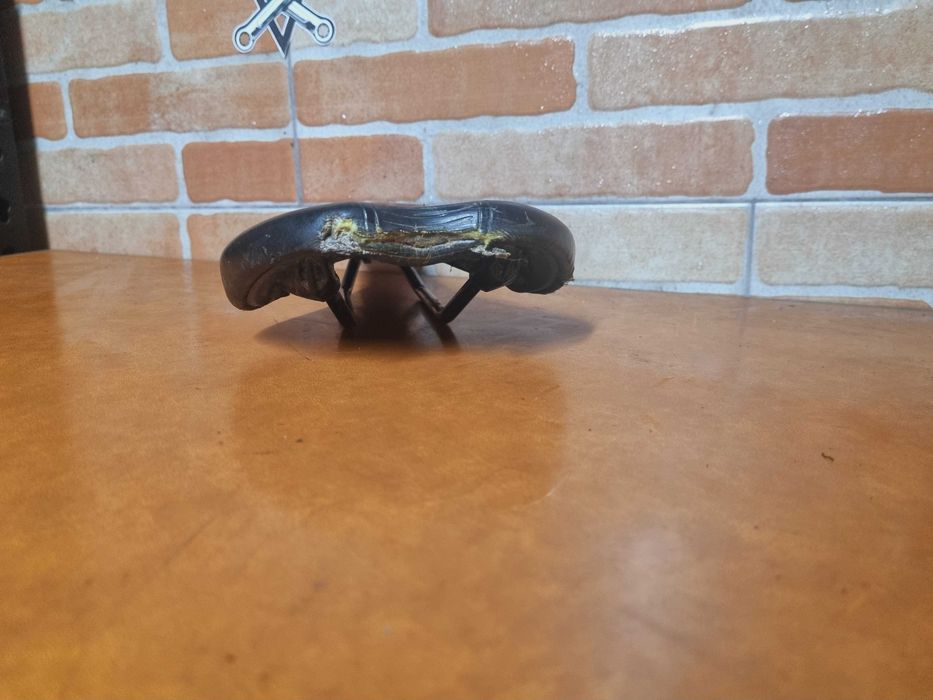 Selim Bicicleta razoavel