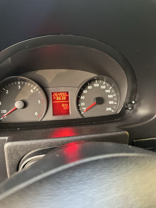 Volkswagen Crafter 2.0 2014 рік 266000 пробіг вантажний автомобіль