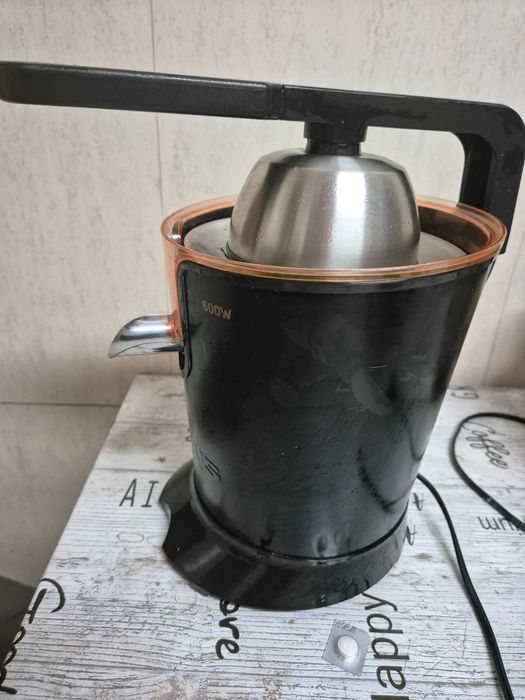 Espremedor de citrinos