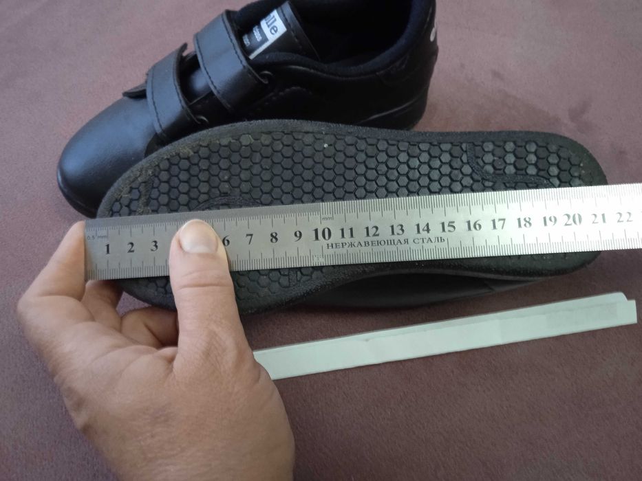 Кроссовки туфельки,  устілка 20,5 см, р-р 33