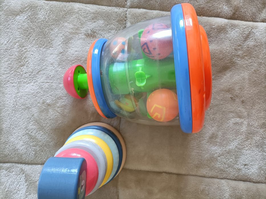 Lote brinquedos bebé encaixe e bolinhas