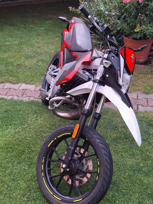 Sprzedam Aprilia SX50