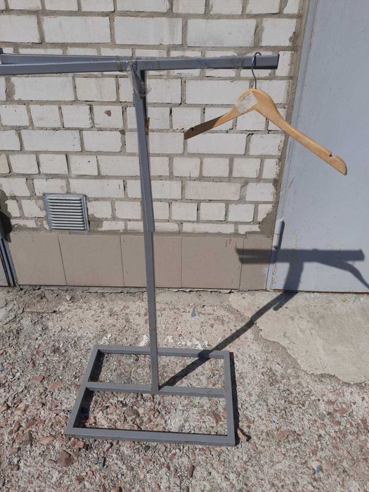 Вешалка напольная лофт