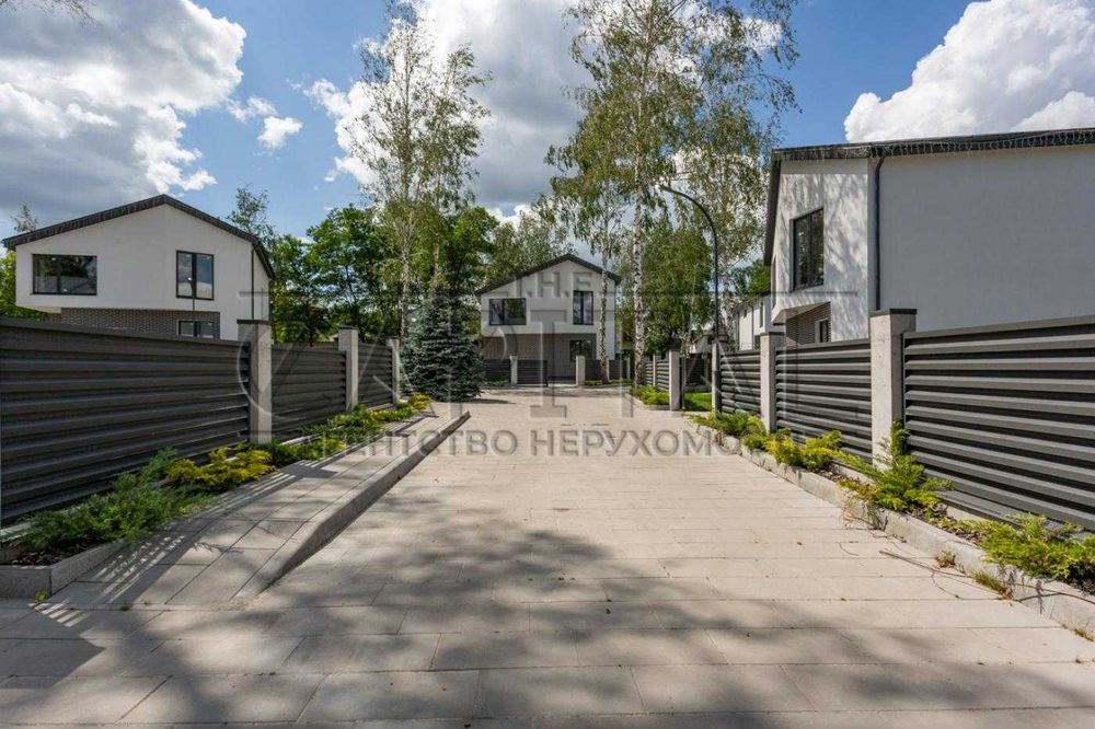 Продаж будинку, Гореничі, КМ Friends Club, Бучанський р-н, 2 км до Києва
