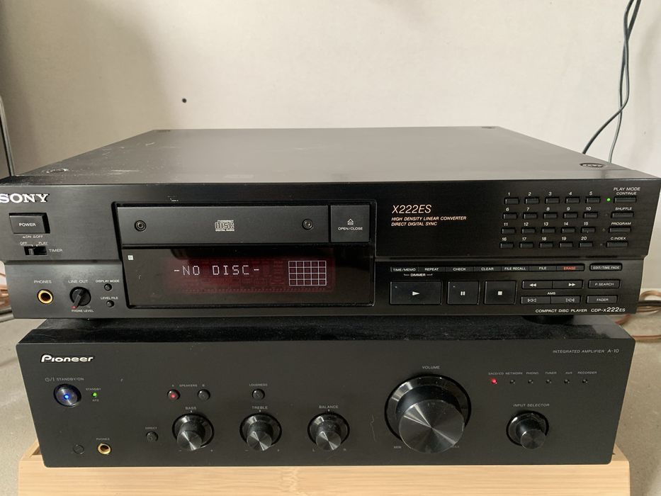 Програвач CD Sony X222ES (Compsct disc Player CDP)