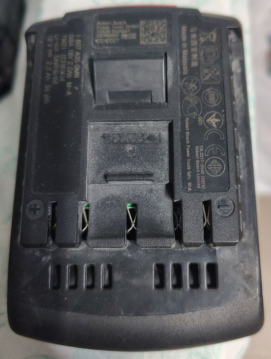 Корпус аккумулятора шуруповерта Bosch  б/у