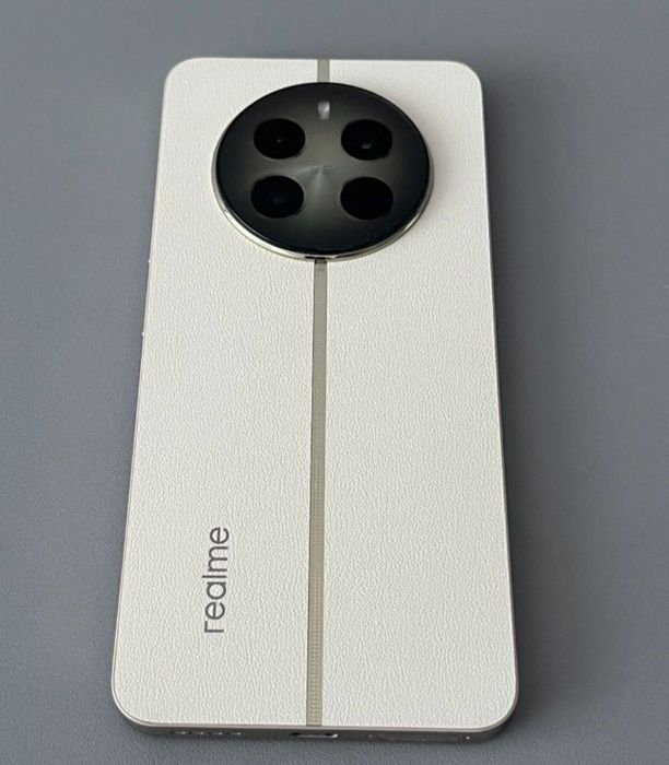 Realme 12+ 5g  beżowy