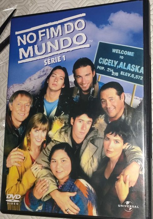DVD Series: At the End of the World – Season 1
