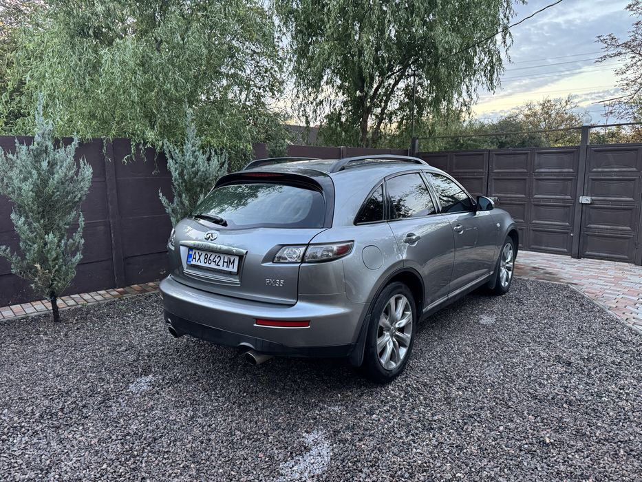 Infiniti FX35 ВЛАСНИК