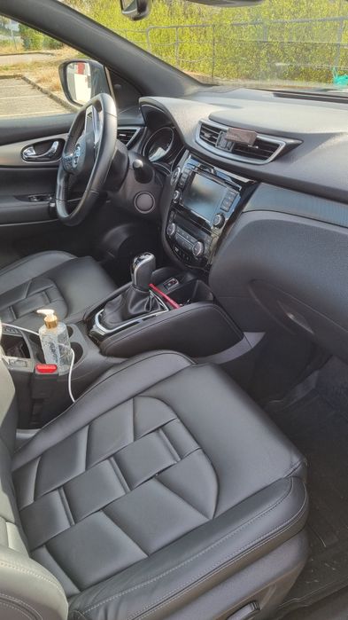 Nissan Qashqai Tekna Automático 2019 | 58.000 km | Full Extras